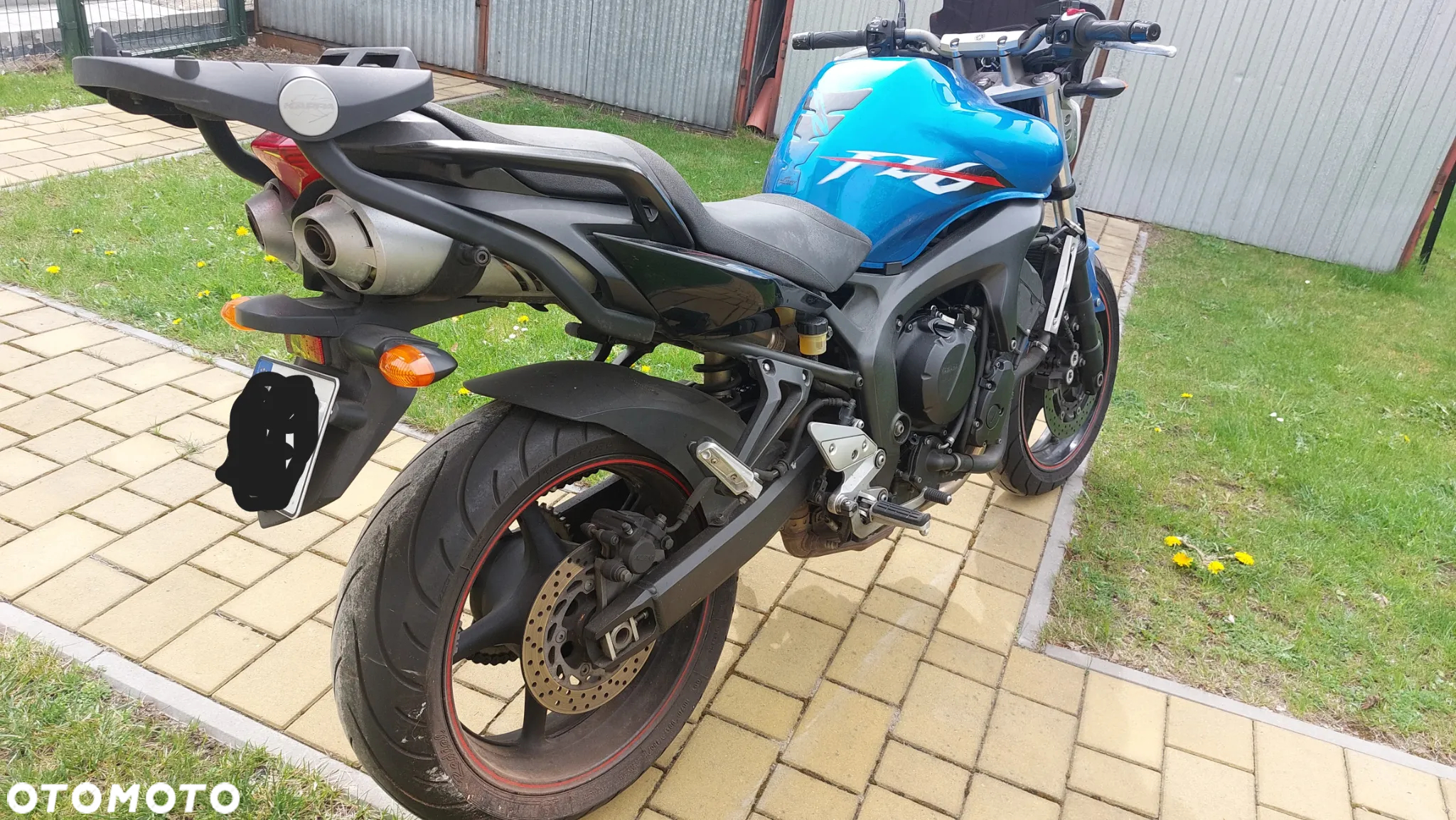 Yamaha FZ6 - 12