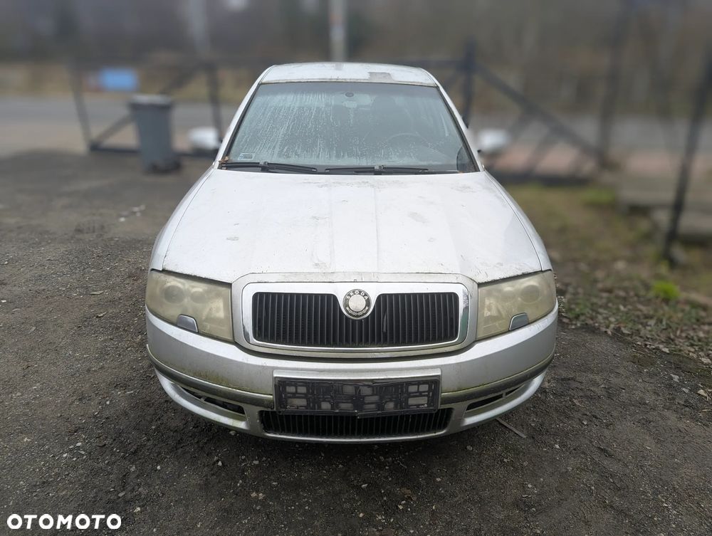 Skoda Superb I 2003 1.9 TDI 96kW - Auto na części - 5
