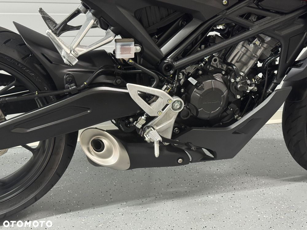 Honda CB - 7