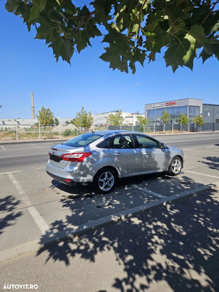 Ford Focus - 3