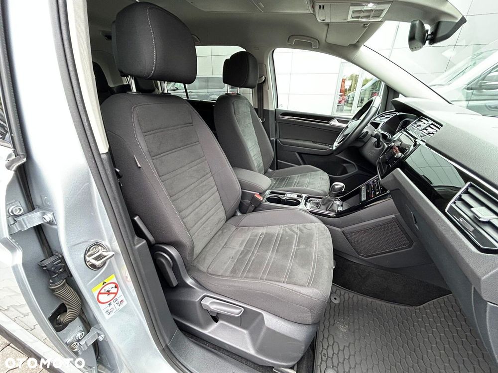 Volkswagen Touran 1.5 TSI EVO Highline DSG - 17