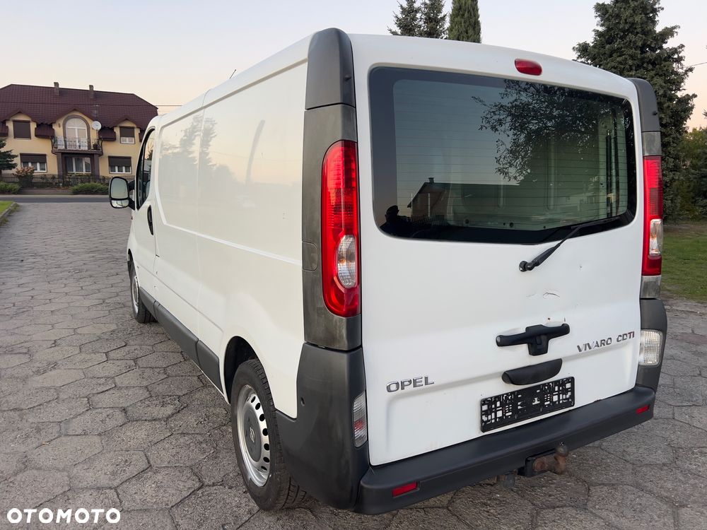 Opel Vivaro - 13