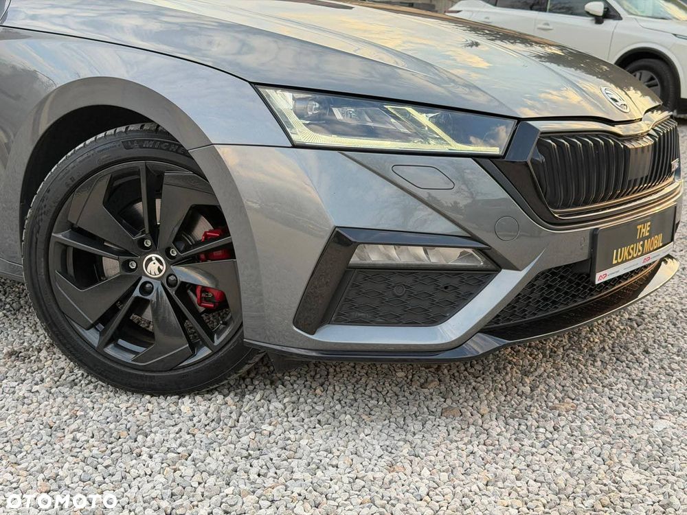 Skoda Octavia 2.0 TDI DSG RS - 3