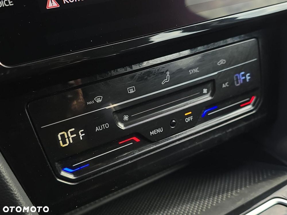 Volkswagen Passat Variant - 22