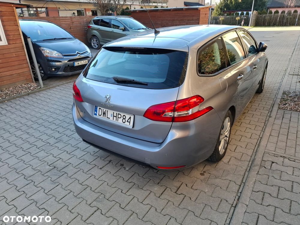 Peugeot 308 - 6