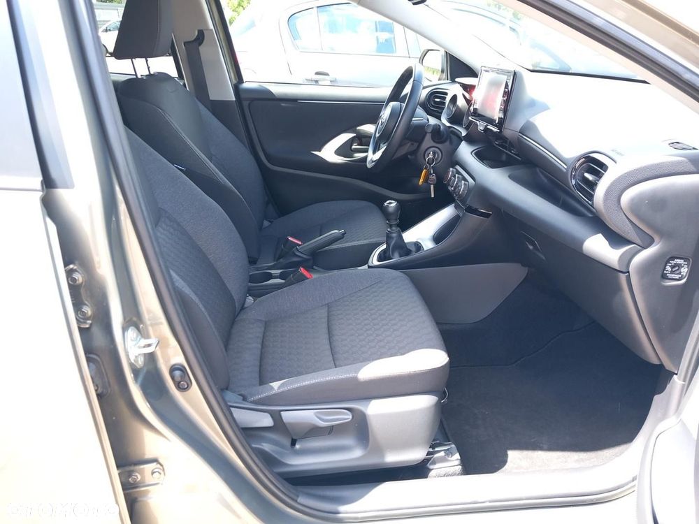 Toyota Yaris - 13