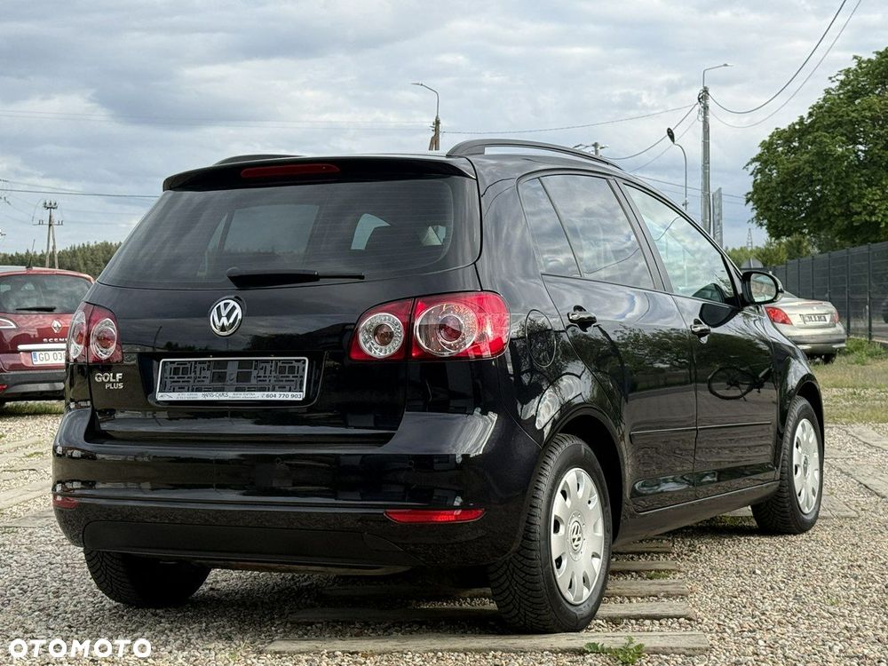Volkswagen Golf Plus - 4