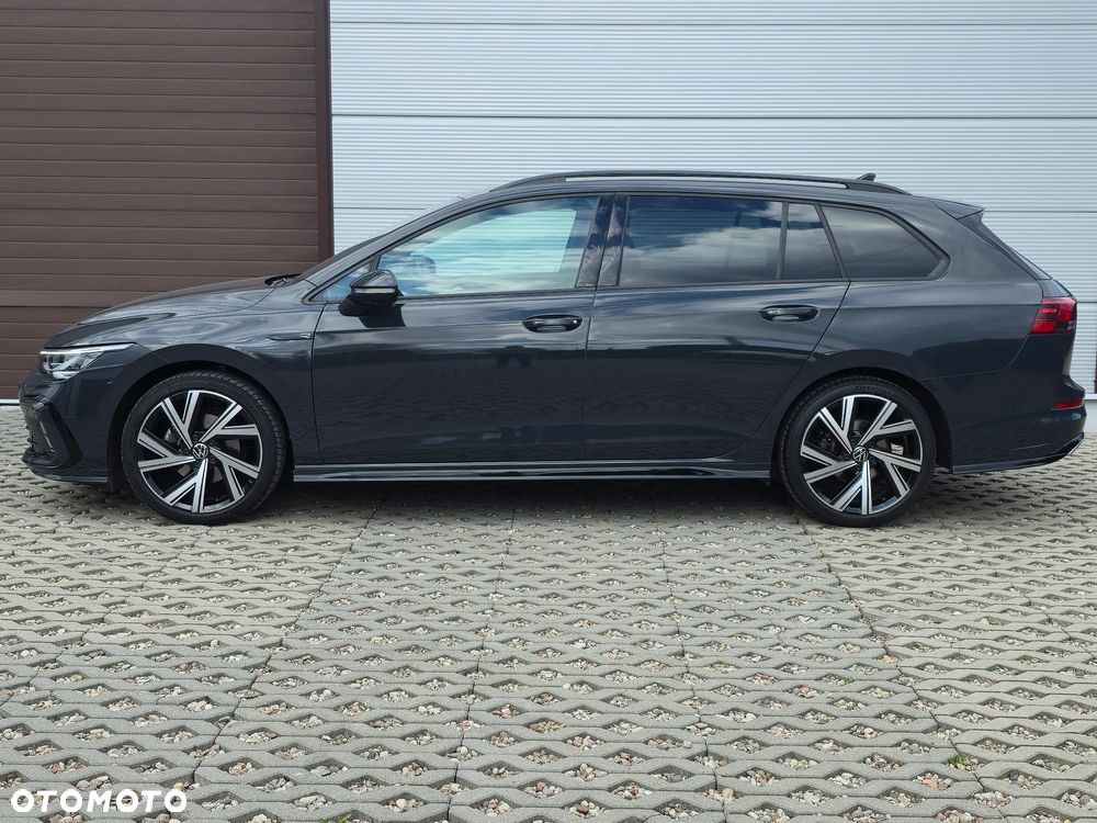 Volkswagen Golf 1.5 eTSI OPF DSG R-Line - 10