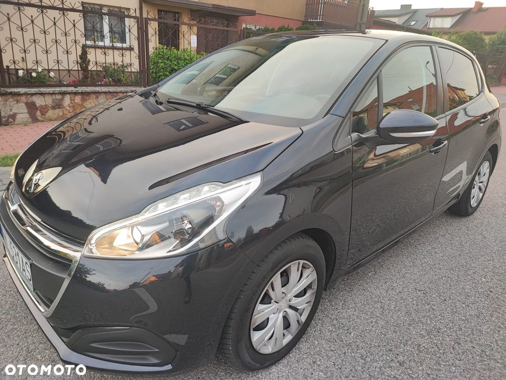 Peugeot 208 - 28