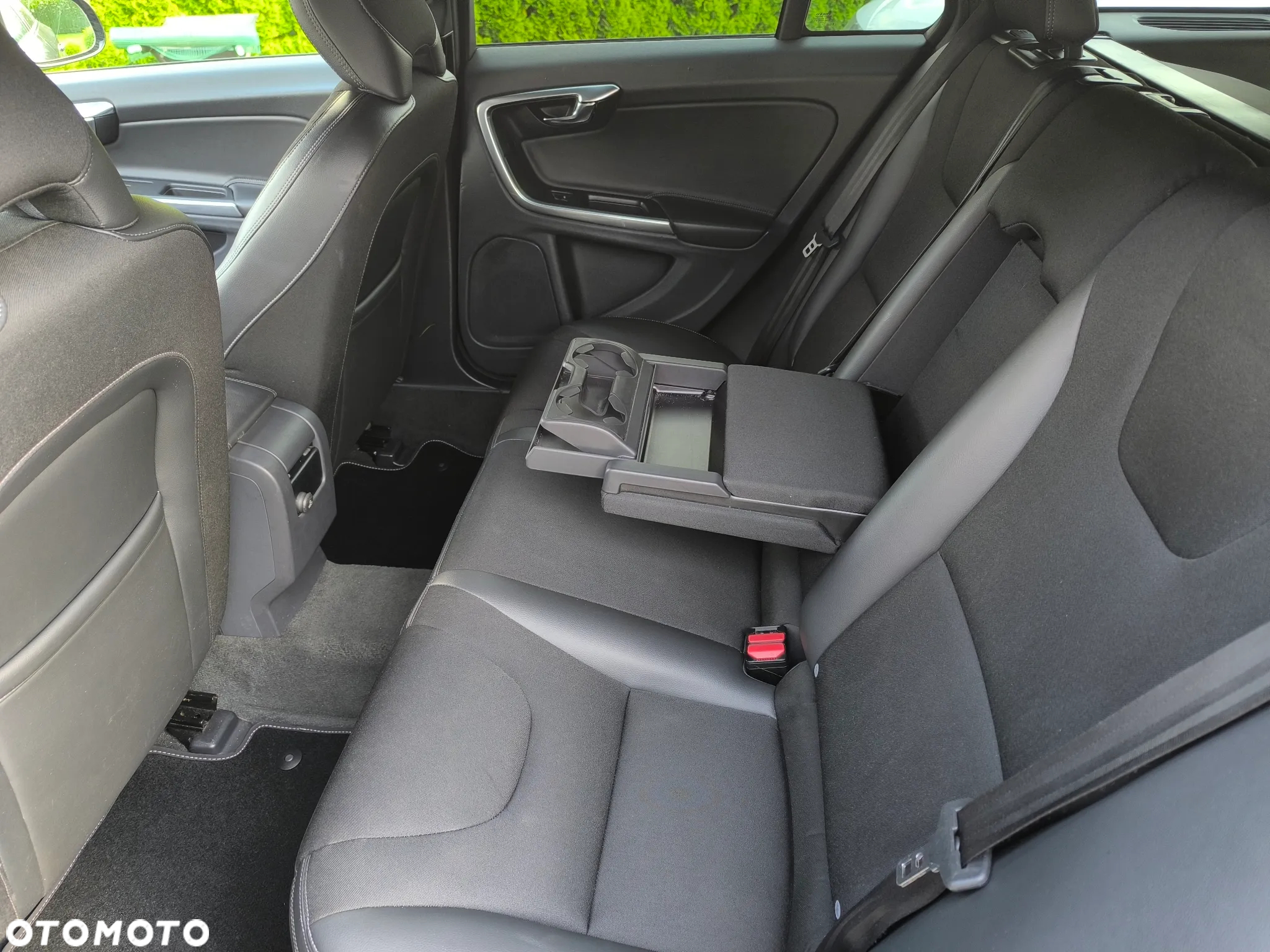 Volvo V60 Cross Country D3 Momentum - 20