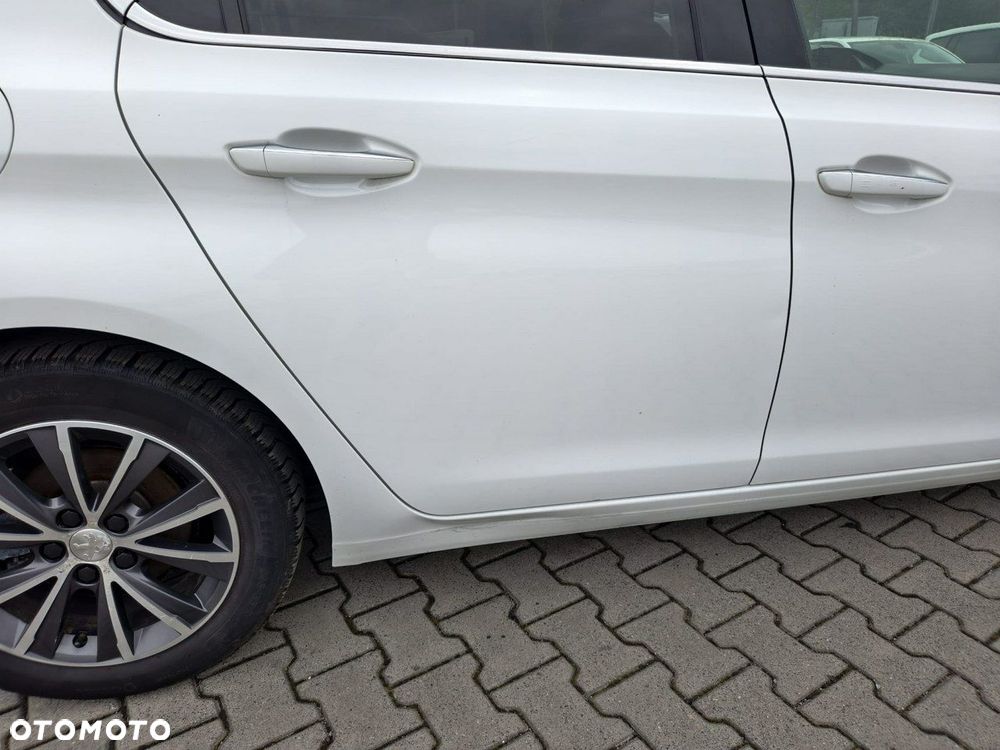 Peugeot 308 - 10
