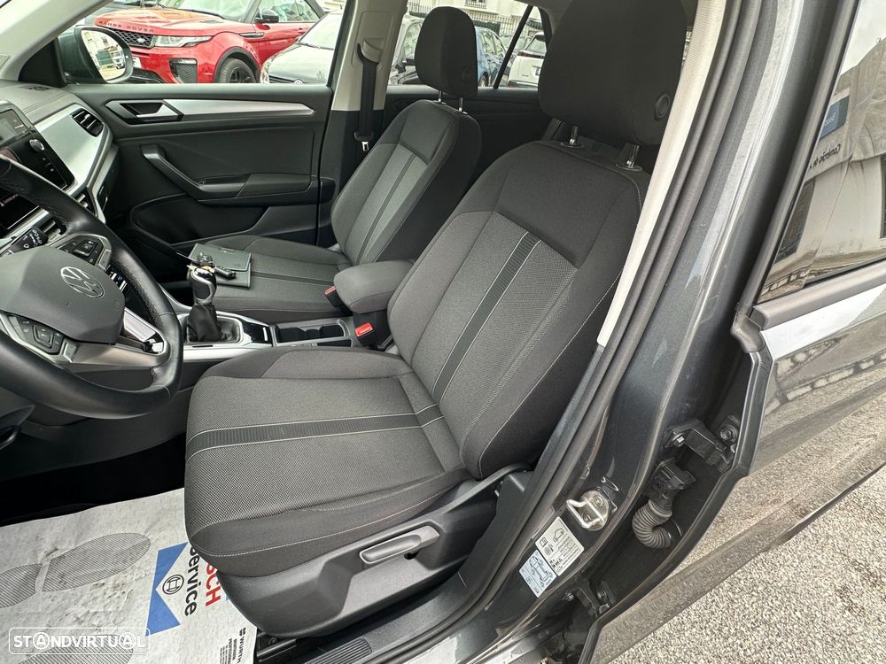VW T-Roc 1.0 TSI Urban - 13