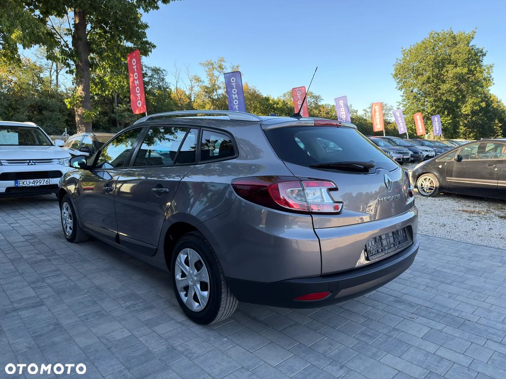Renault Megane 1.6 16V Authentique - 4