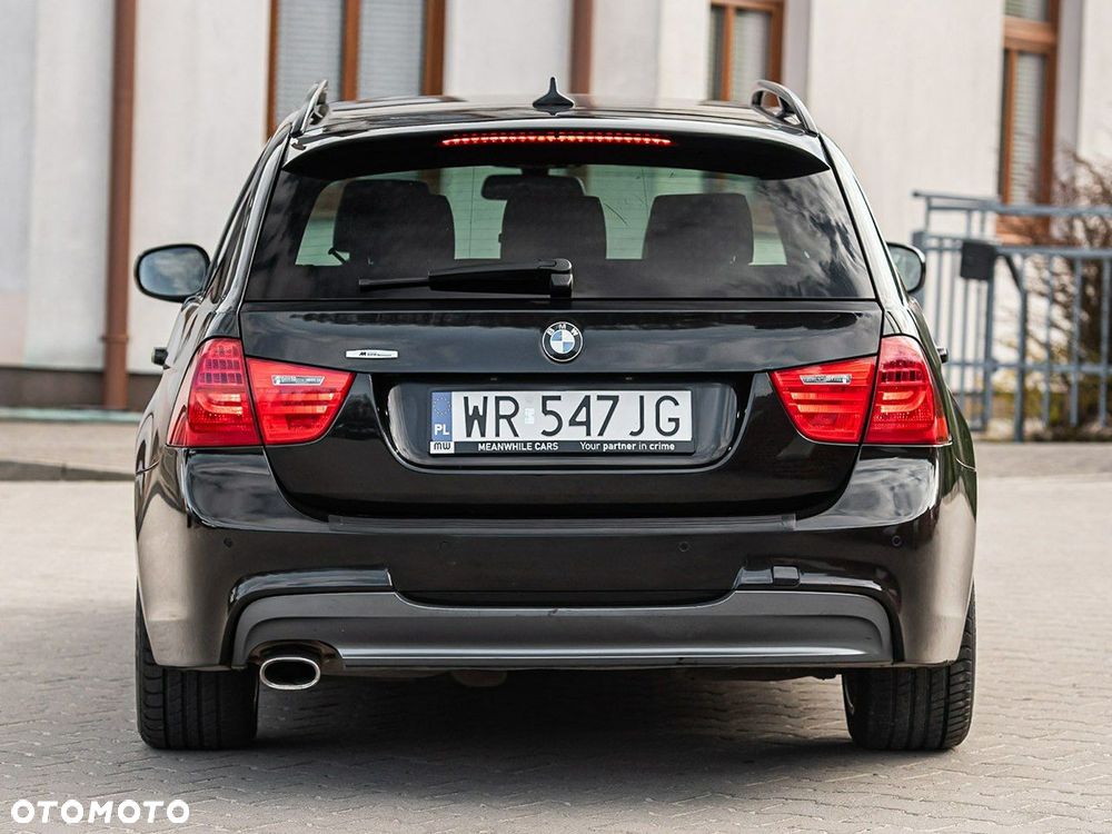 BMW Seria 3 320d Efficient Dynamics Sport Line shadow - 16