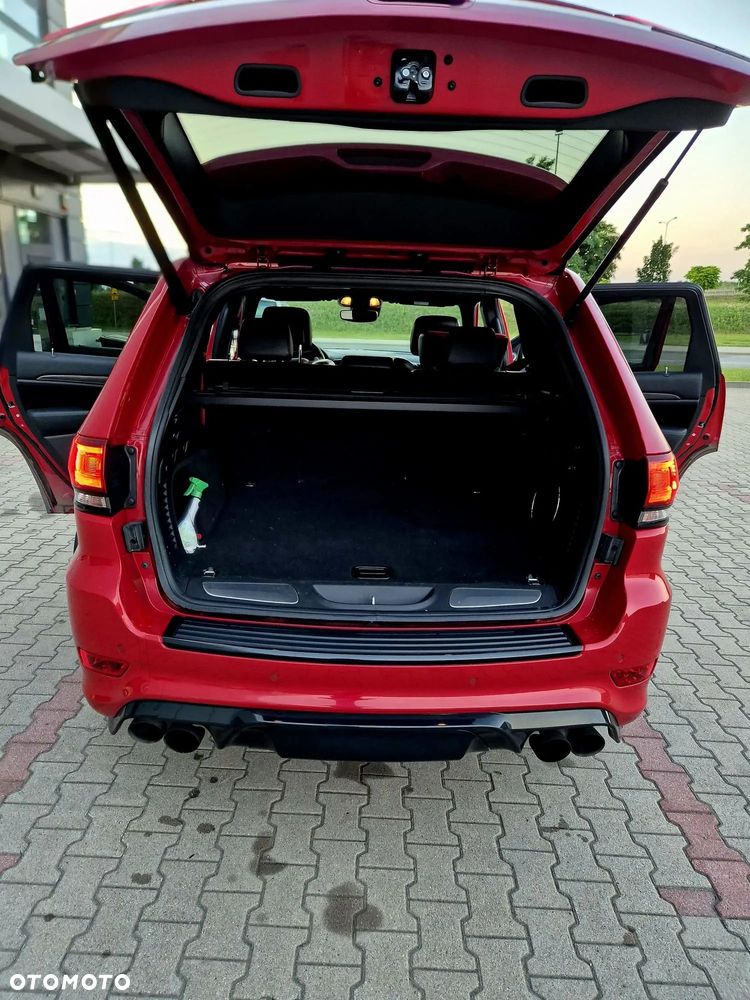 Jeep Grand Cherokee - 9