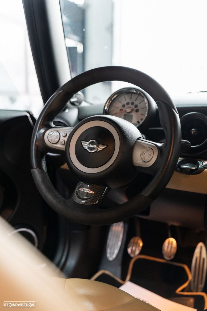 MINI Clubman John Cooper Works - 4