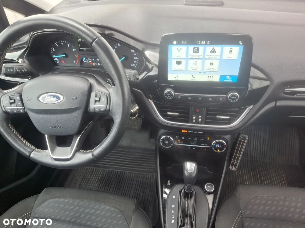 Ford Fiesta 1.0 EcoBoost S&S TITANIUM - 28