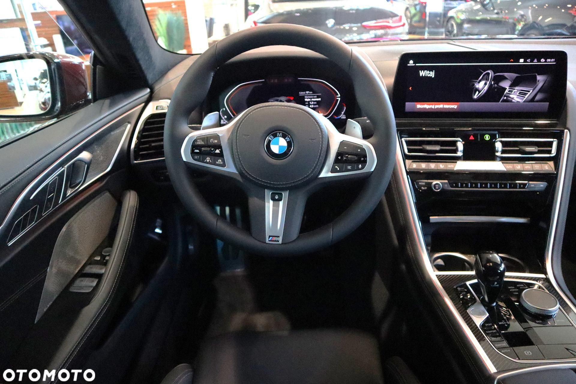 BMW Seria 8 - 18