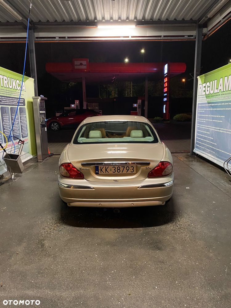 Jaguar X-Type 2.0 Executive - 6