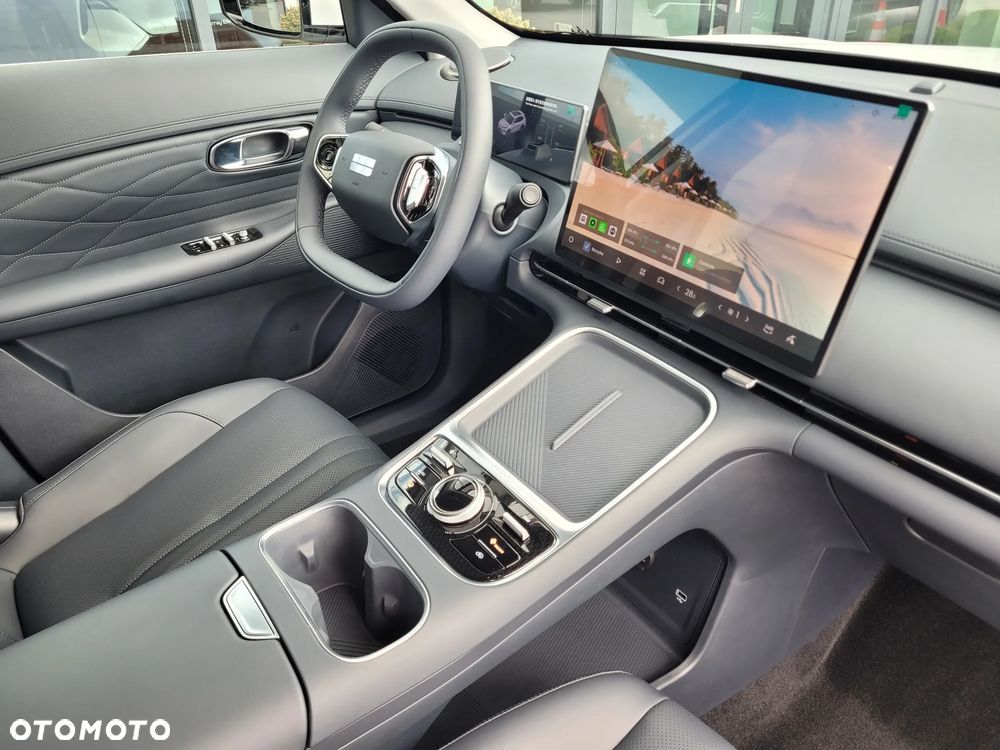 Geely Starray EM-i 1.5 PHEV Pro - 9