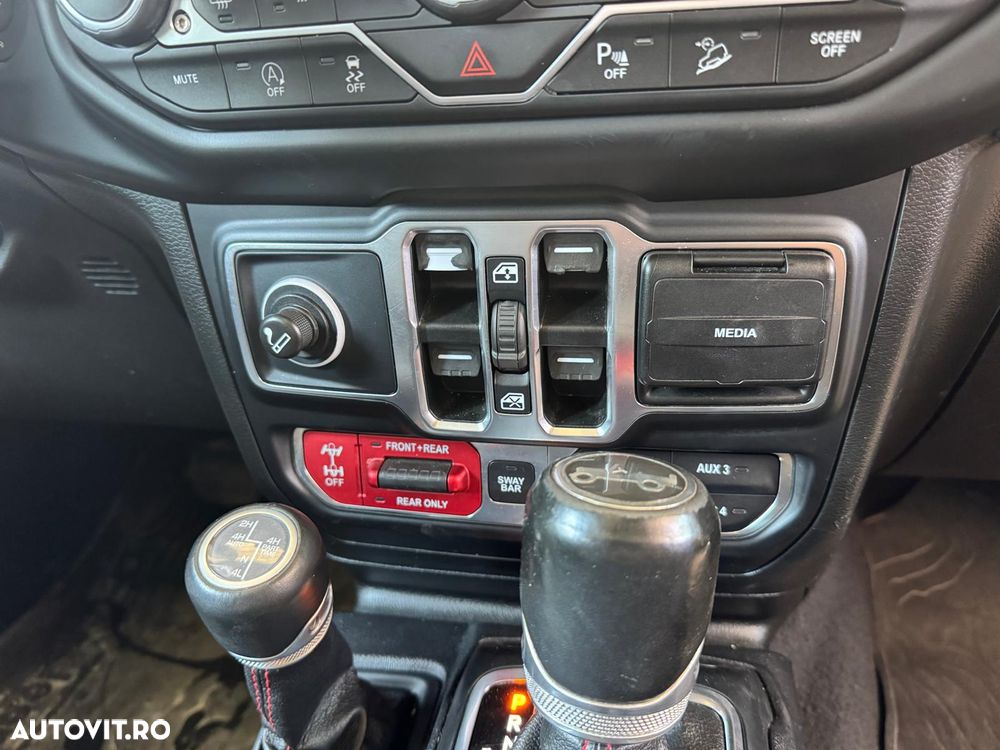 Jeep Wrangler 2.2 CRDi Hardtop AWD Automatik Rubicon - 15