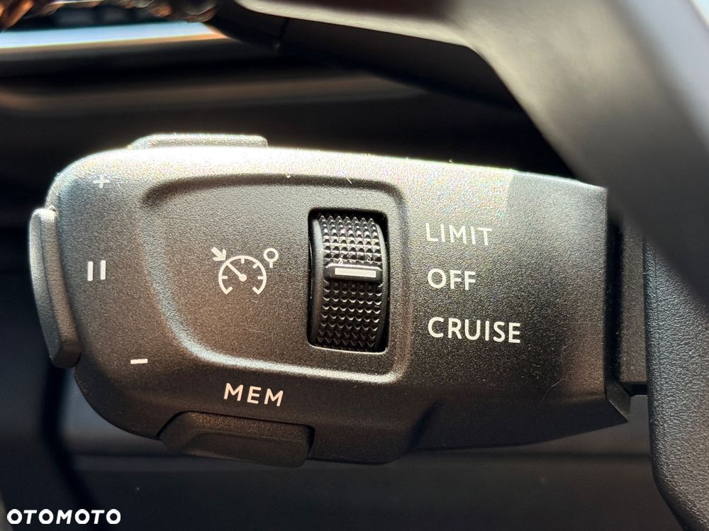 Peugeot 5008 BlueHDi 130 EAT8 GT - 31