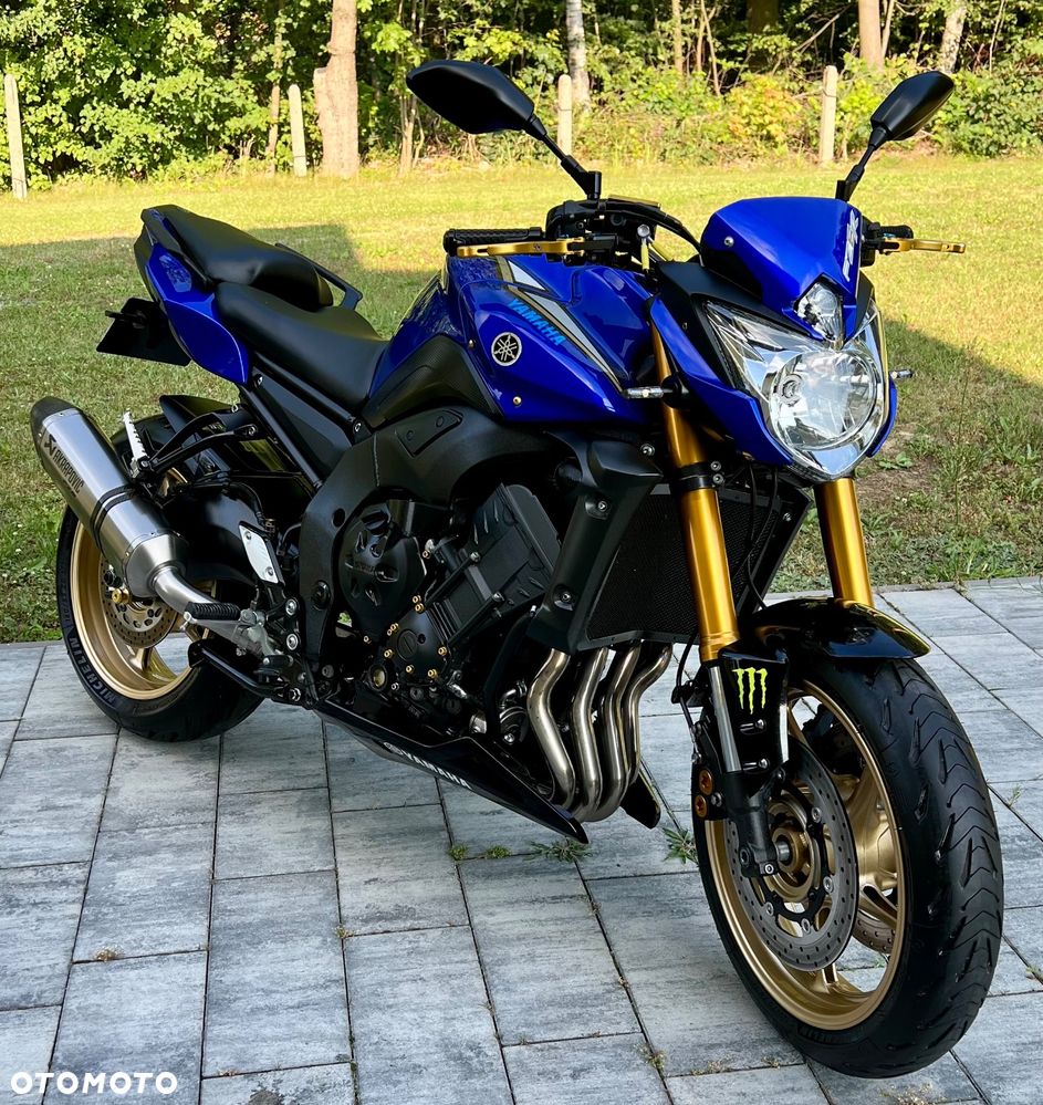 Yamaha FZ8 - 4