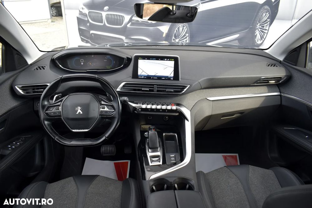 Peugeot 3008 1.6 PureTech S&S EAT8 GT Pack - 9