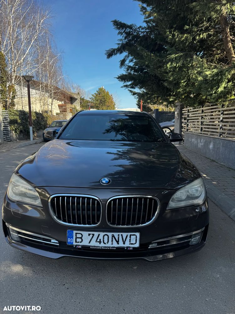 BMW Seria 7 740d xDrive - 18