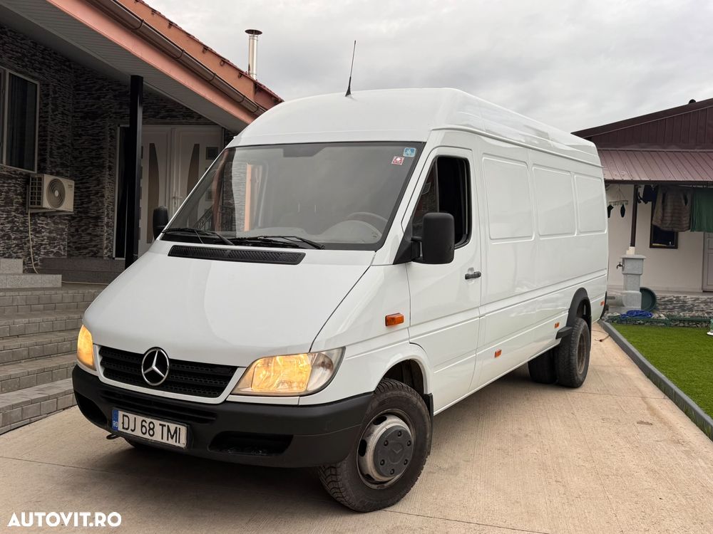 Mercedes-Benz Sprinter