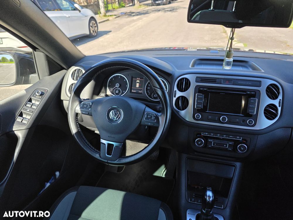 Volkswagen Tiguan 2.0 TDI DPF 4Motion DSG Life - 8