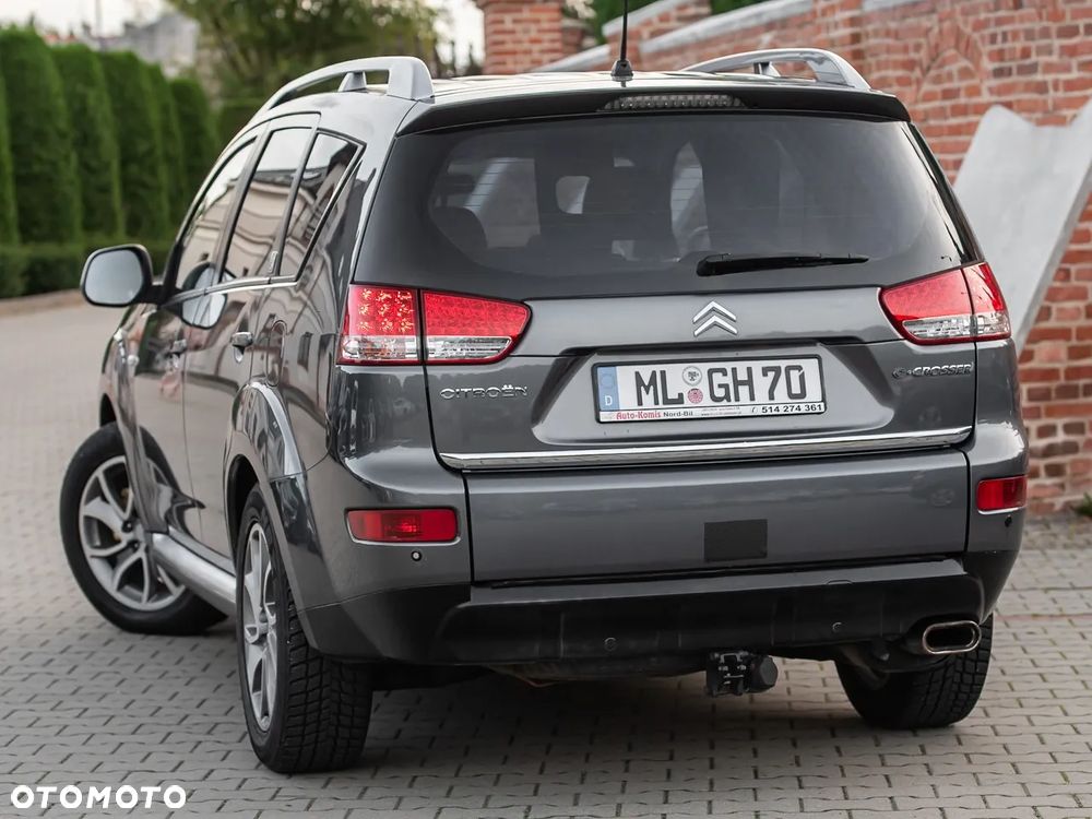 Citroën C-Crosser 2.2 HDi Exclusive - 17