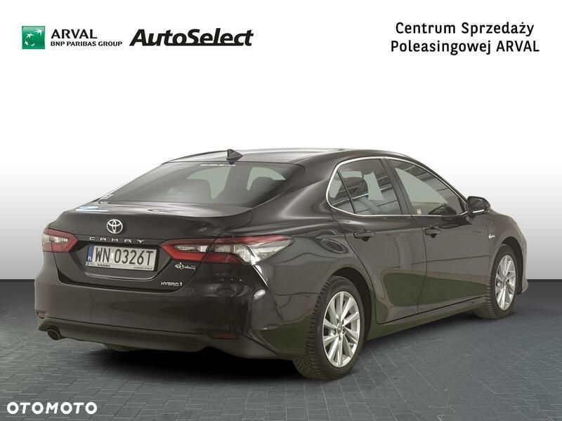 Toyota Camry 2.5 Hybrid Comfort CVT - 6