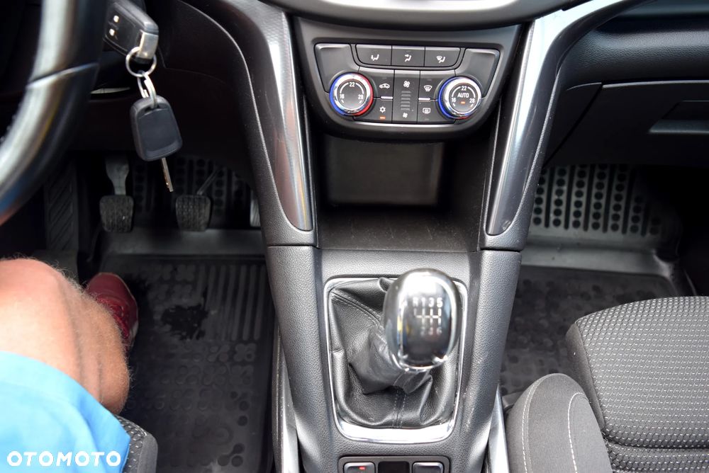 Opel Zafira 2.0 CDTI Cosmo EcoFLEX S&S - 25