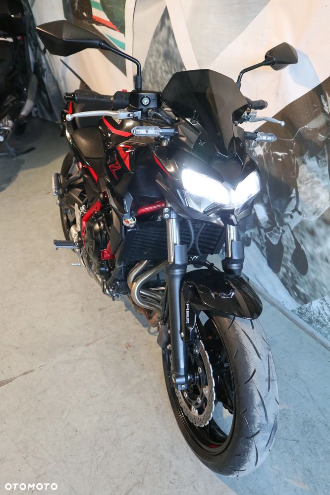 Kawasaki Z 650 - 19