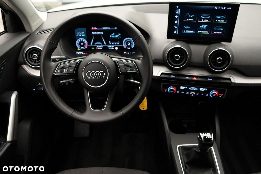 Audi Q2 - 19