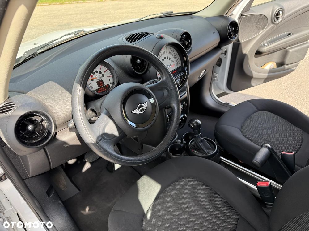 MINI Countryman Cooper D - 17