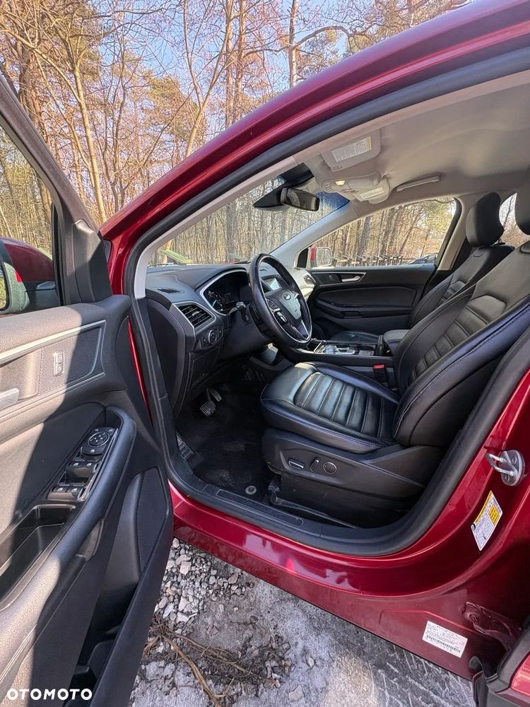 Ford Edge - 11