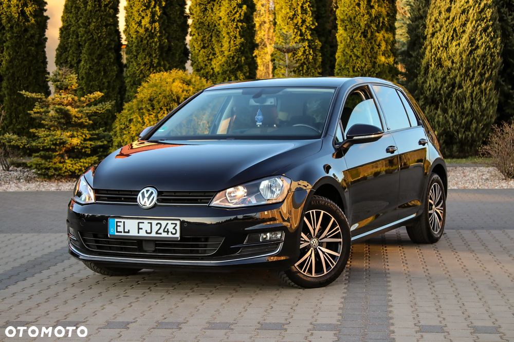 Volkswagen Golf 1.6 TDI BlueMotion Technology Allstar - 3