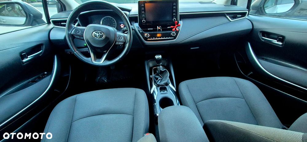 Toyota Corolla - 5