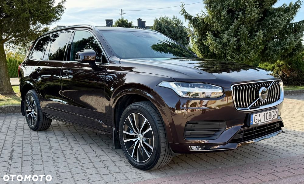 Volvo XC 90 B5 D AWD Momentum Pro - 4