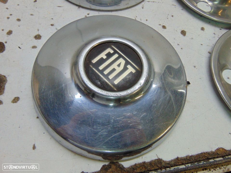 Antigos e clássicos tampões de roda - 10