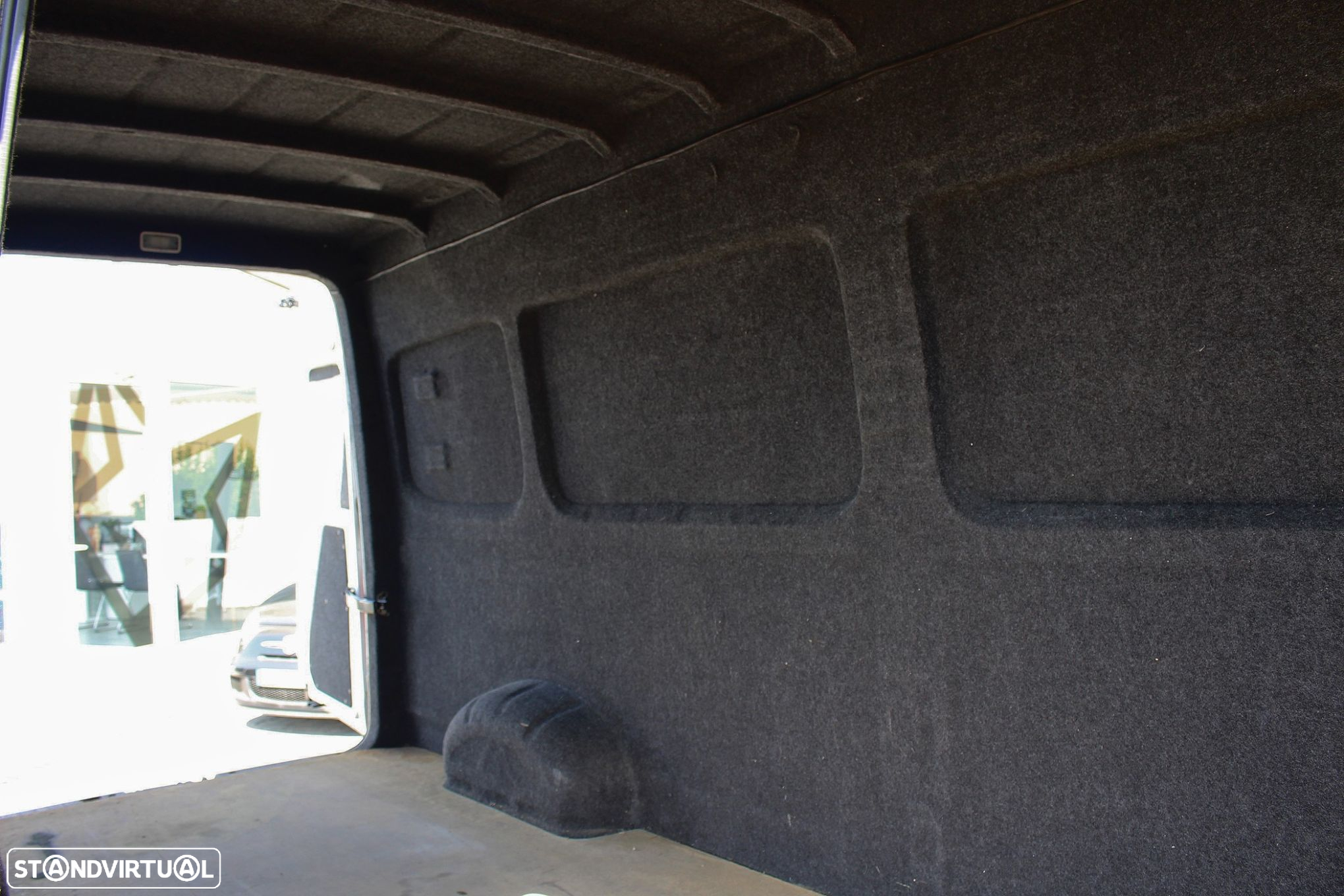 VW Crafter 35 2.0 TDi 140 CD Longa BM - 32