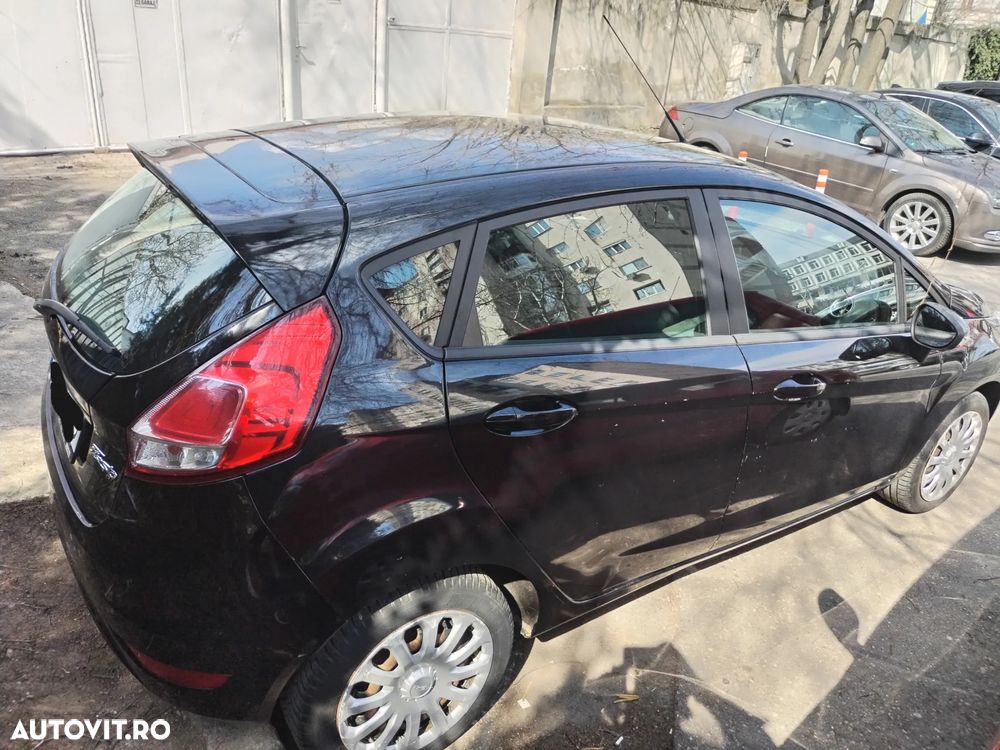 Ford Fiesta - 4