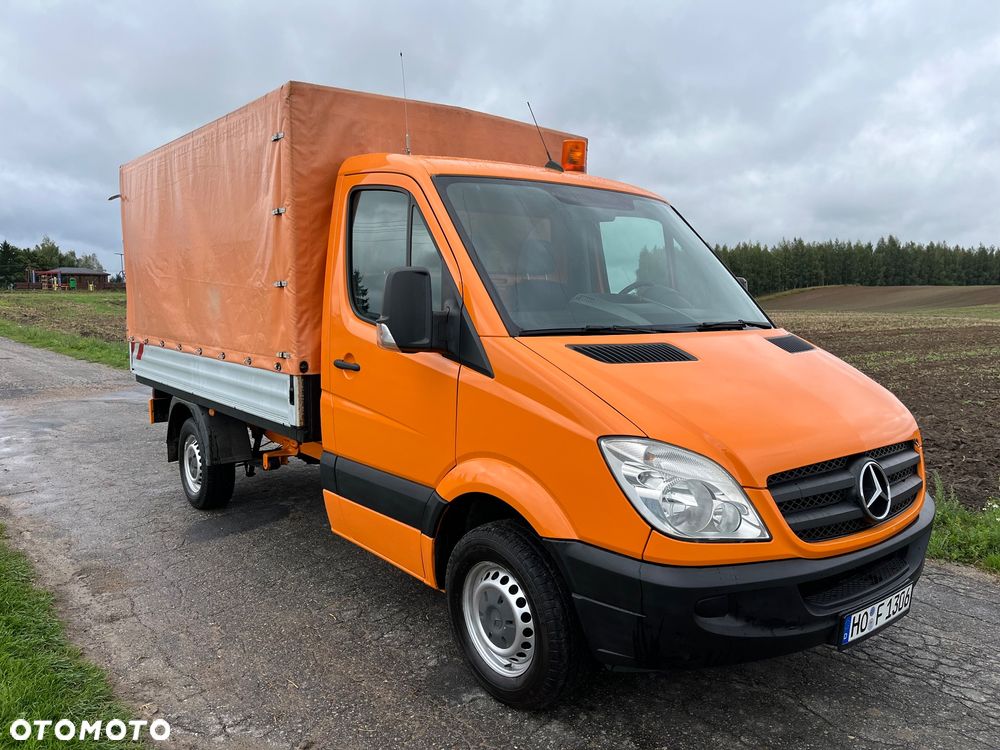 Mercedes-Benz Sprinter - 16