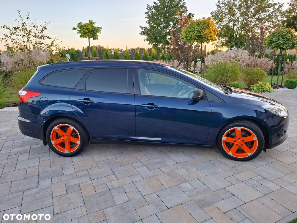 Ford Focus 1.6 TDCi DPF Champions Edition - 25