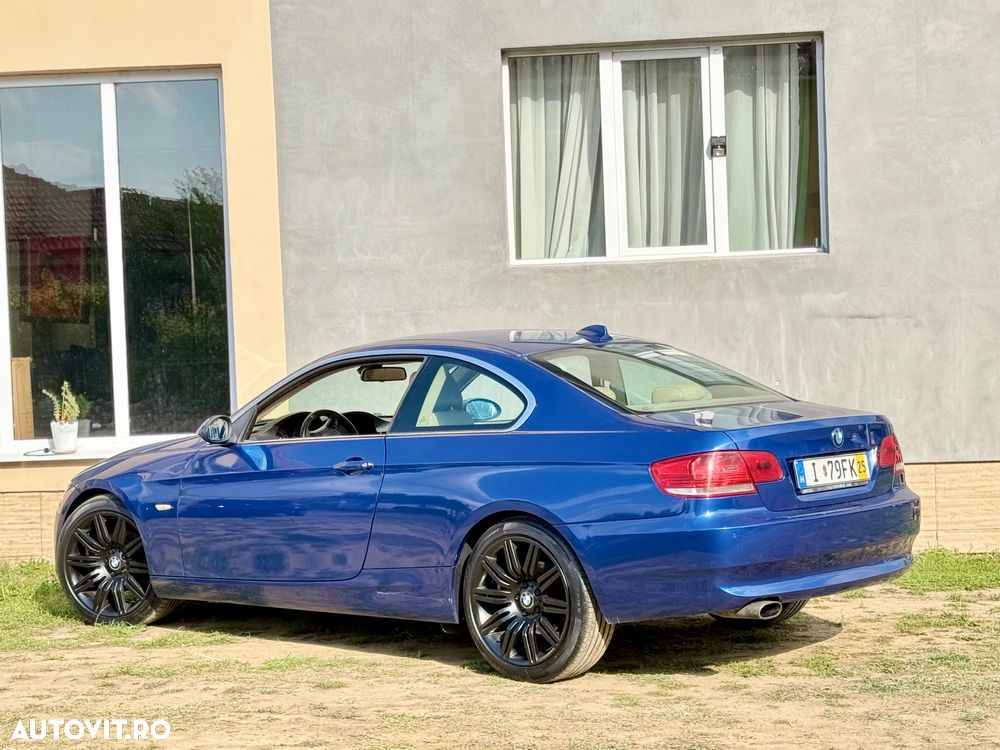 BMW Seria 3 320d Coupe - 4