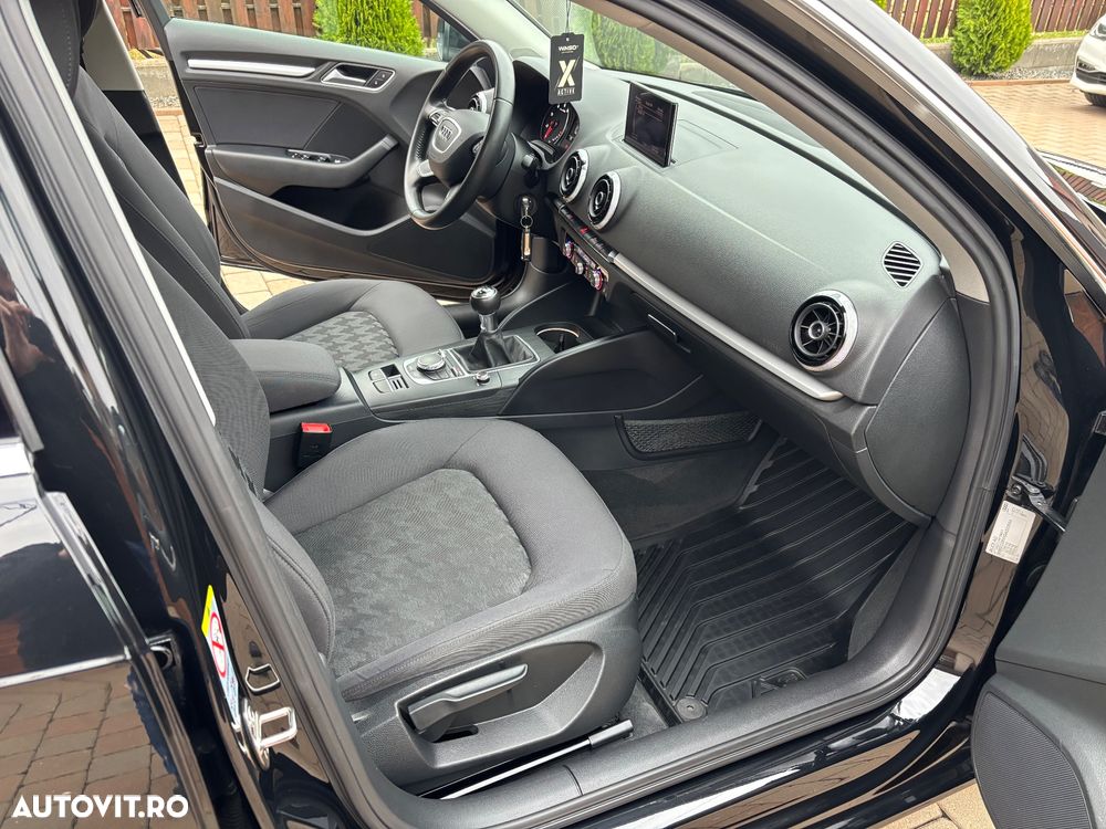 Audi A3 1.4 TFSI ack Attraction - 8