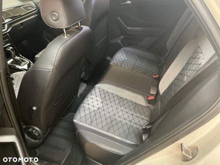 Volkswagen T-Roc 1.5 TSI R-Line DSG - 7