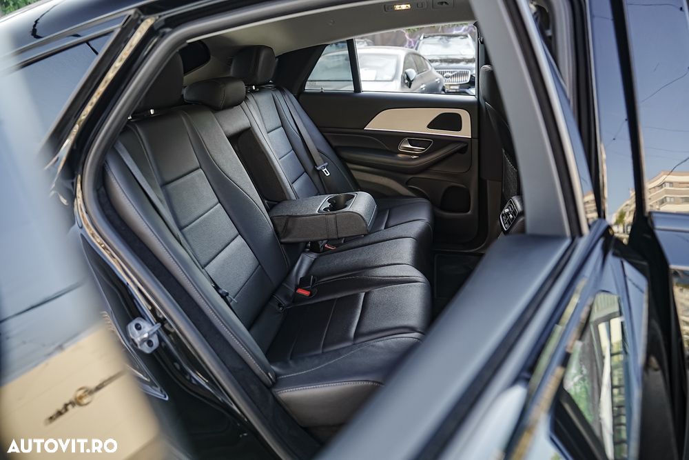 Mercedes-Benz GLE 350 e 4Matic 9G-TRONIC AMG Line - 11